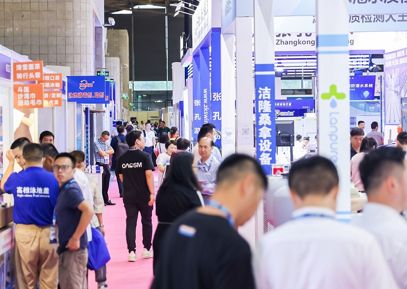 2027年中国（广州）庭院与花园产业博览会CP SHOW展馆现场，专业观众参观实况
