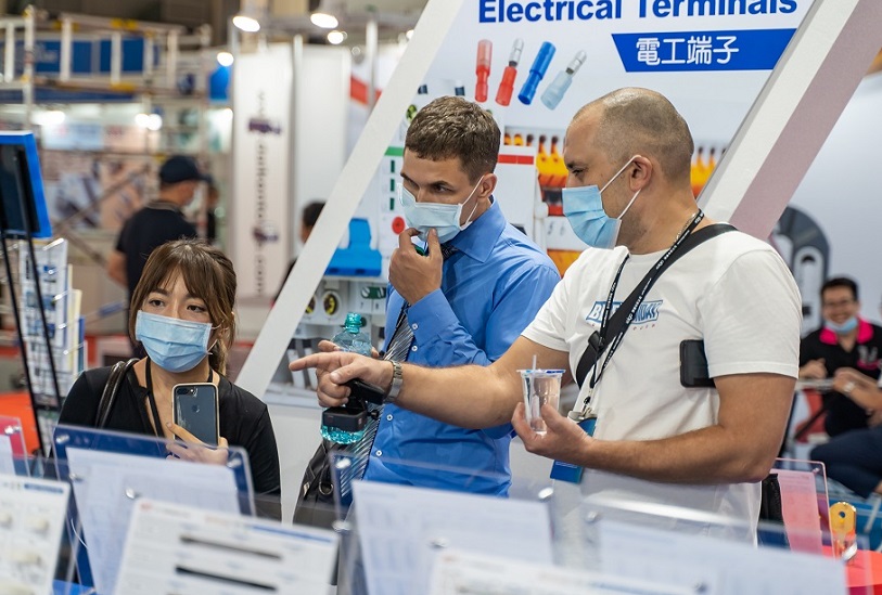 2026年台湾五金展览会THSTAIWAN HARDWARE SHOW参展商与海外采购商展台洽谈现场