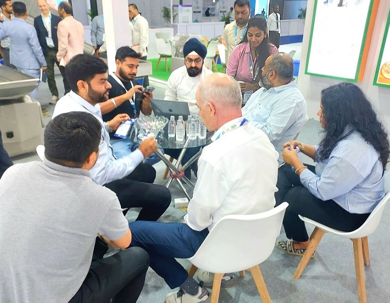 2026年印度孟买化学品仓储物流展览会ChemLogistics India展馆现场，专业观众参观实况