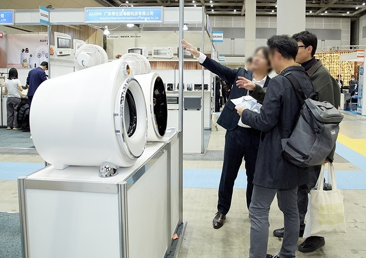 2027年日本东京家电展Good Appliance Expo Tokyo展馆现场，专业观众参观实况