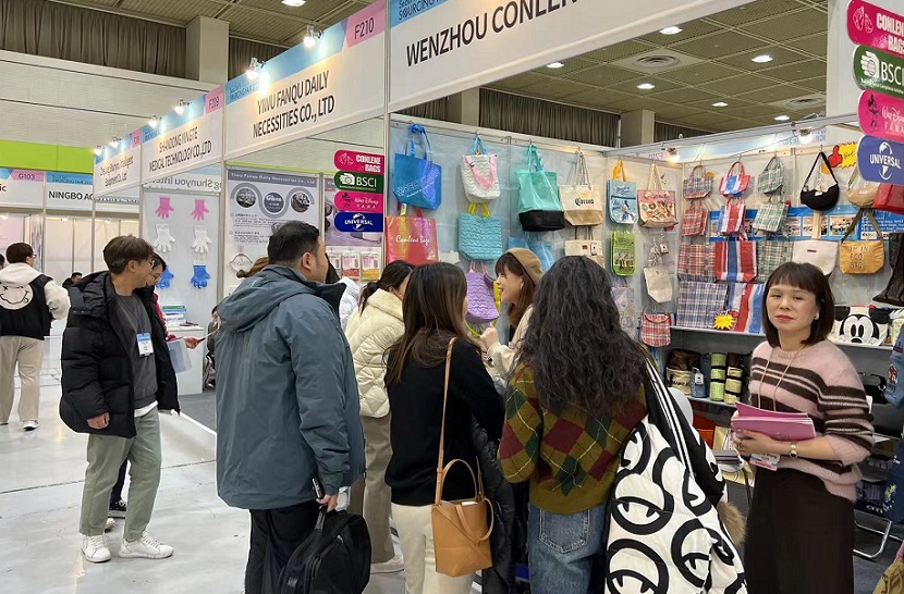 2026年韩国消费品、礼品展览会Seoul International Sourcing Fair参展商与海外采购商展台洽谈现场