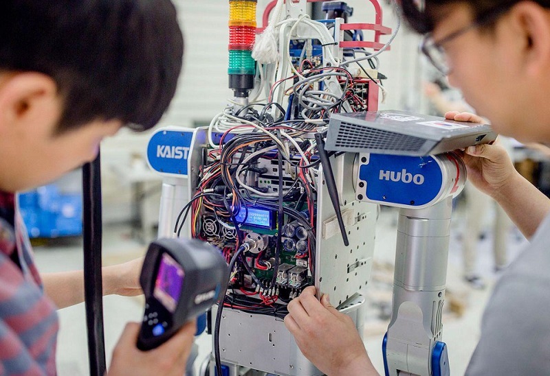 2026年韩国首尔机器人、机器视觉、无人机展览会Robot World展会现场产品演示与行业交流活动