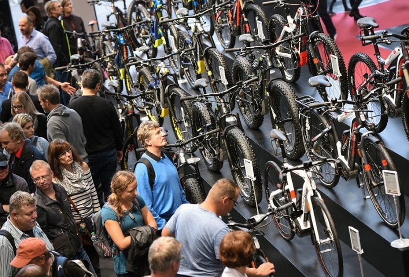 2027年德国法兰克福欧洲自行车展览会EUROBIKE展会现场产品演示与行业交流活动