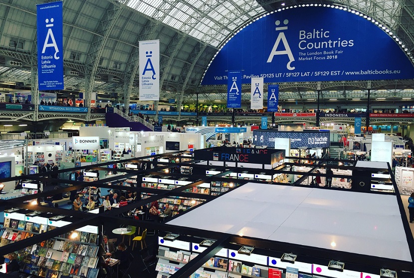 2027年英国伦敦书展览会THE LONDON BOOK FAIR行业机械设备展品展台实拍