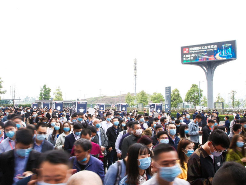 2027年成都国际信息技术展览会ICTS行业机械设备展品展台实拍