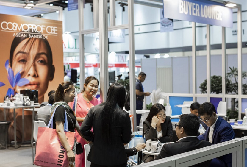 2027年泰国曼谷美容展览会COSMOPROF CBE ASEAN展馆内部展台环境实拍