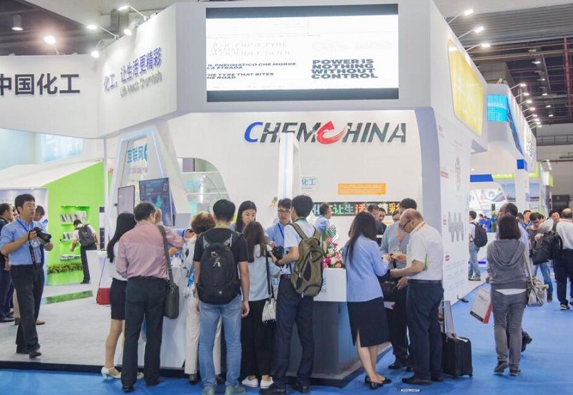 2027年中国(上海)国际橡胶技术展览会RubberTech行业机械设备展品展台实拍