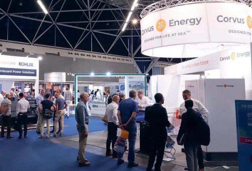 2026年美国电动及混合动力船舶游艇展览会Electric & Hybrid Marine Expo North America展馆现场,专业观众参观实况