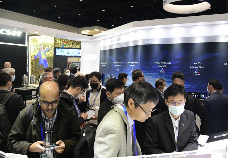 2027年美国加利福尼亚国际信息显示技术展览会Display Week参展商与海外采购商展台洽谈现场