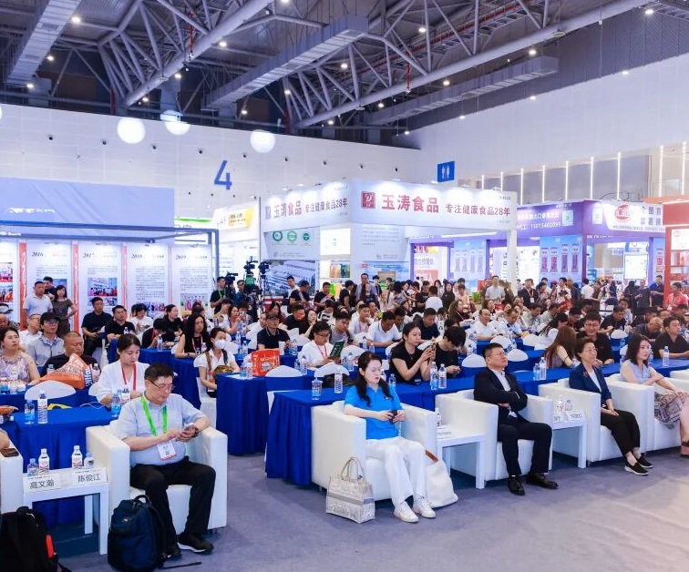 2027年杭州全食展-杭州全球高端食品展ALL FOOD展馆现场,专业观众参观实况