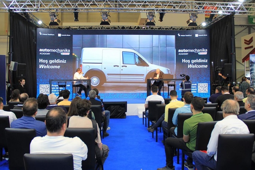 2027年土耳其伊斯坦布尔汽车工业及汽配展览会Automechanika Istanbul展馆内部展台环境实拍