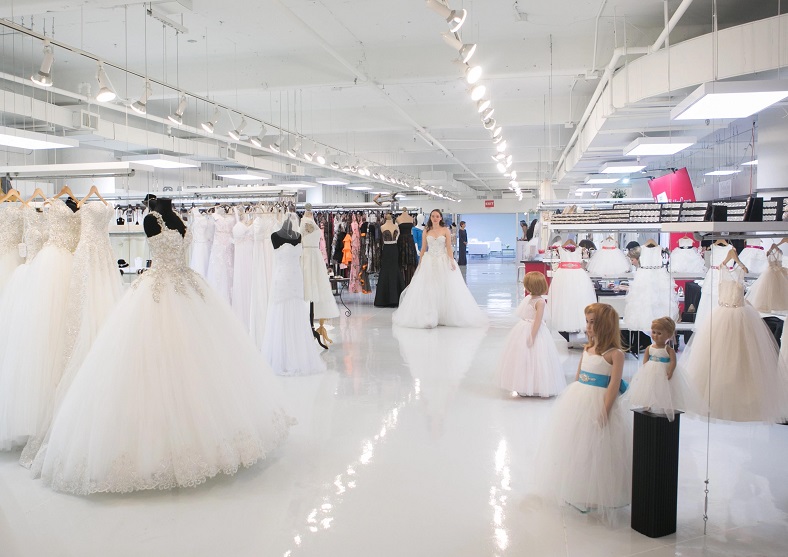 2027年美国亚特兰大婚纱展览会VOW New World of Bridal展会现场产品演示与行业交流活动