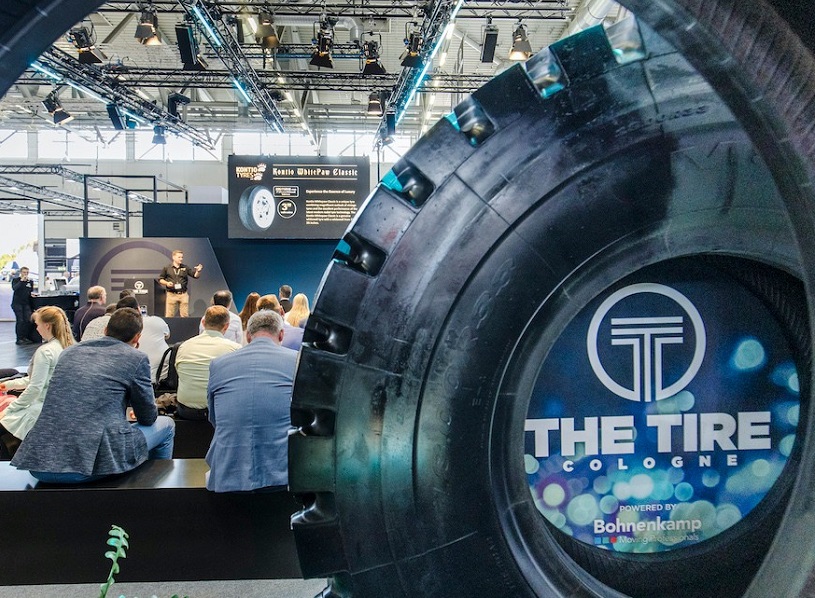 2028年德国科隆轮胎展览会THE TIRE COLOGNE参展商与海外采购商展台洽谈现场
