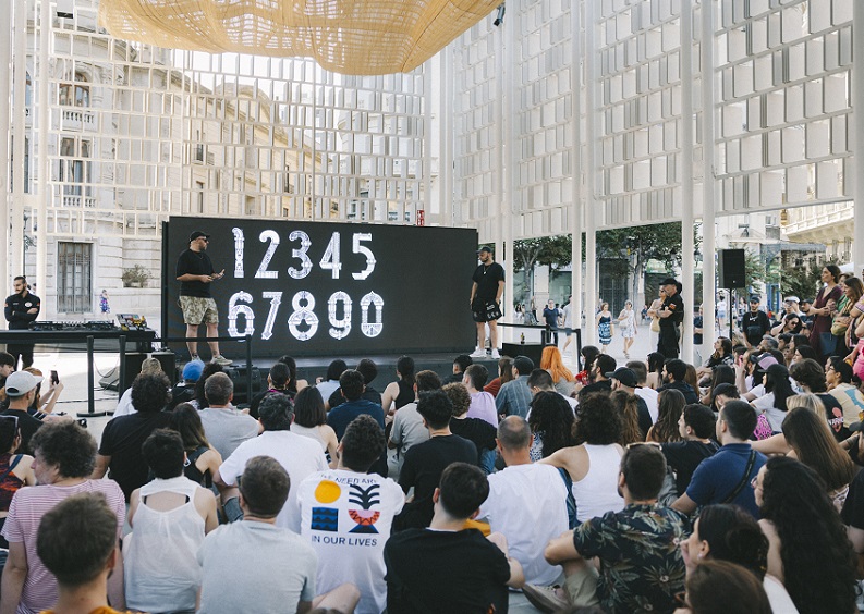 2026年西班牙瓦伦西亚家具展览会FERIA HABITAT VALENCLA展馆内部展台环境实拍