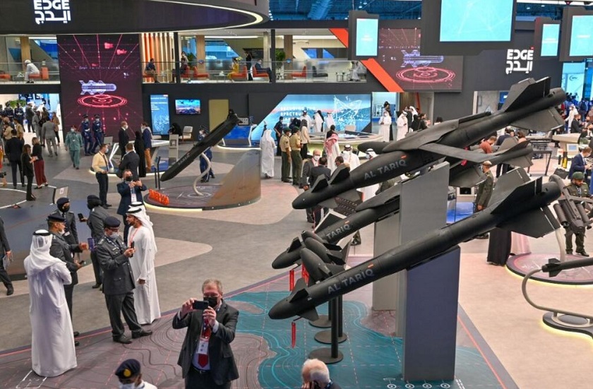 2027年中东阿联酋迪拜航空展览会Dubai Airshow参展商与海外采购商展台洽谈现场