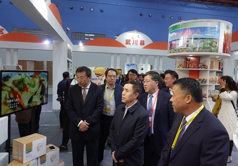 2026年哈尔滨农资博览会-哈尔滨农机展HSIE展馆现场,专业观众参观实况