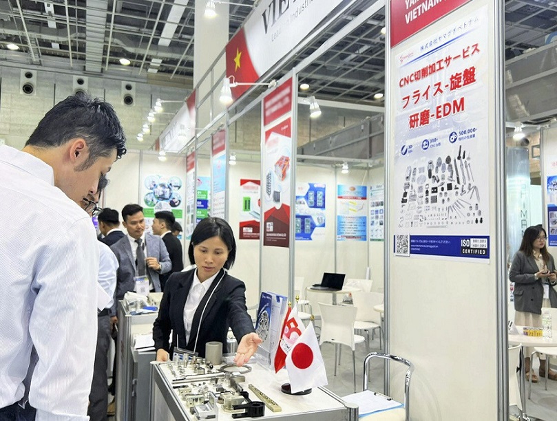 2027年日本东京工厂五金及机电设备展览会FacTex展馆内部展台环境实拍