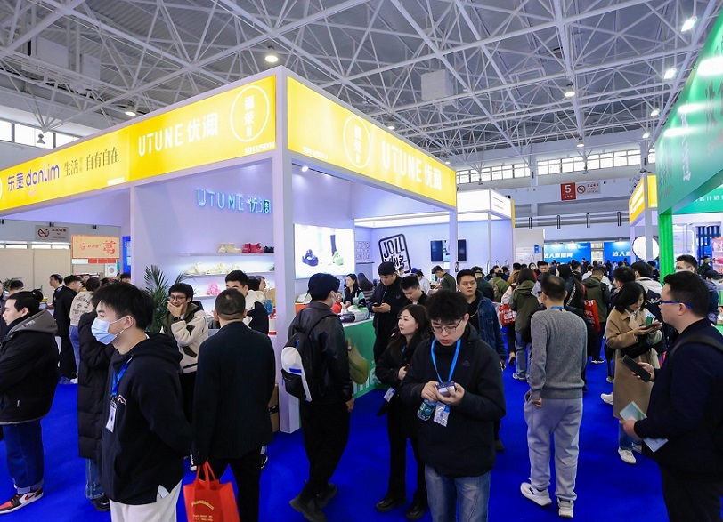 2027年北京礼品赠品及家庭用品展览会GIFTS & HOME展馆内部展台环境实拍