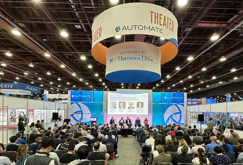 2027年美国工业自动化及机器人展览会AUTOMATE展馆现场，专业观众参观实况