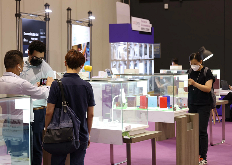 2027年香港春季灯饰、照明展览会Hongkong Lighting Fair行业机械设备展品展台实拍