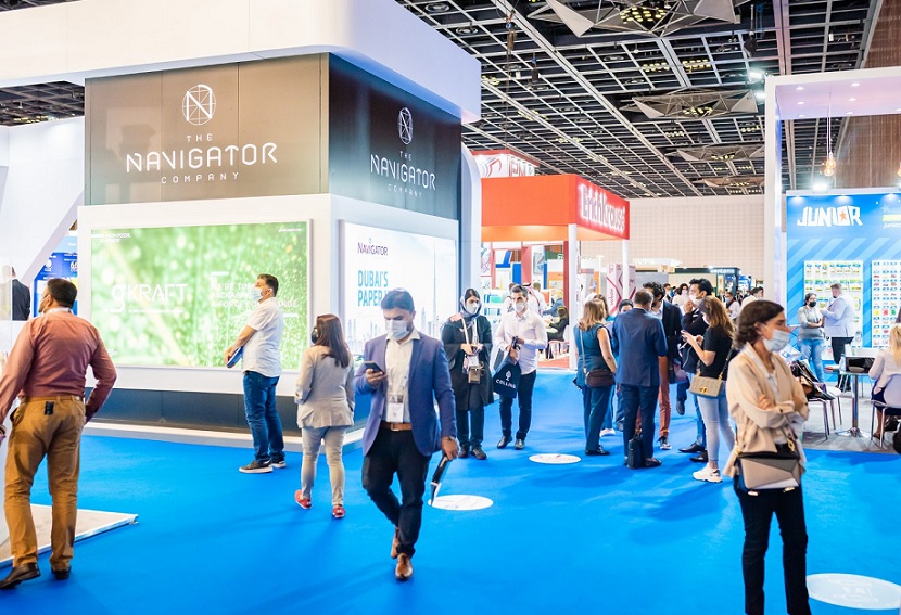 2027年中东迪拜玩具婴童用品展览会Playworld Middle East参展商与海外采购商展台洽谈现场