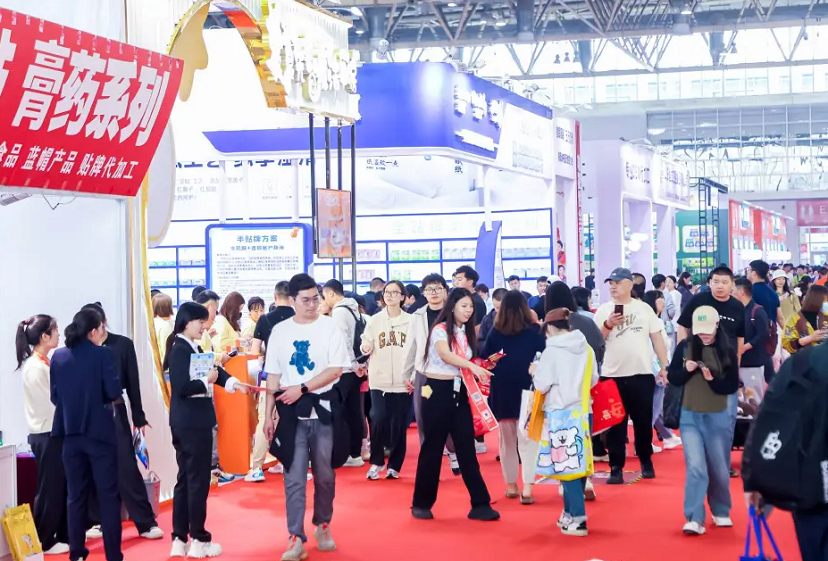 2026年郑州京正孕婴童产品展览会MICF展馆内部展台环境实拍