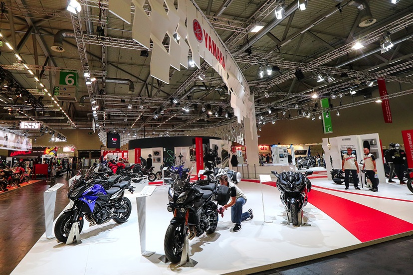 2026年德国科隆摩托车及两轮车展览会INTERMOT参展商与海外采购商展台洽谈现场