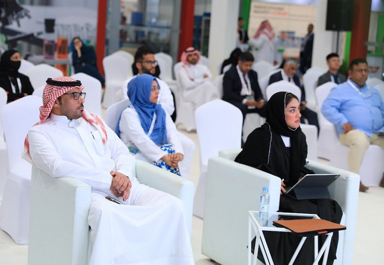 2027年沙特利雅得建筑建材、工程机械、高空作业展览会Saudi Projects展馆现场,专业观众参观实况