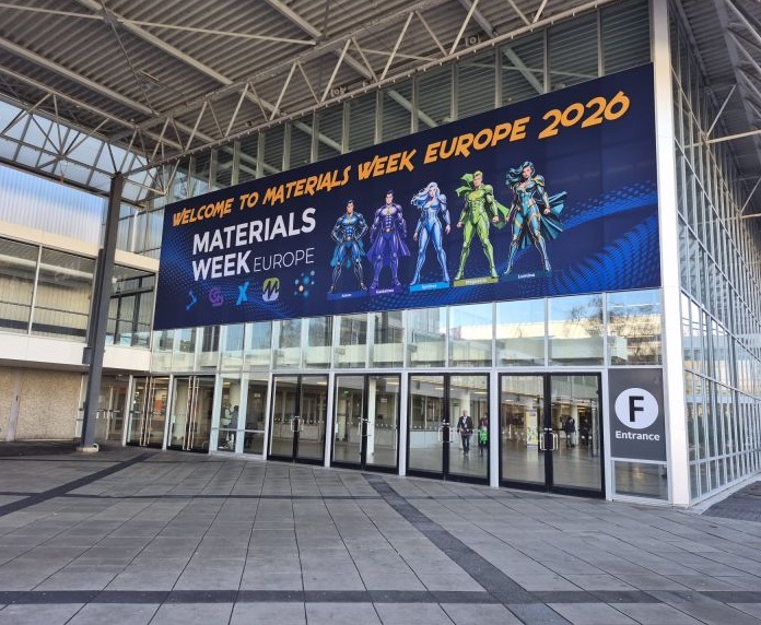 2027年荷兰欧洲新材料展Materials Week Europe参展商与海外采购商展台洽谈现场