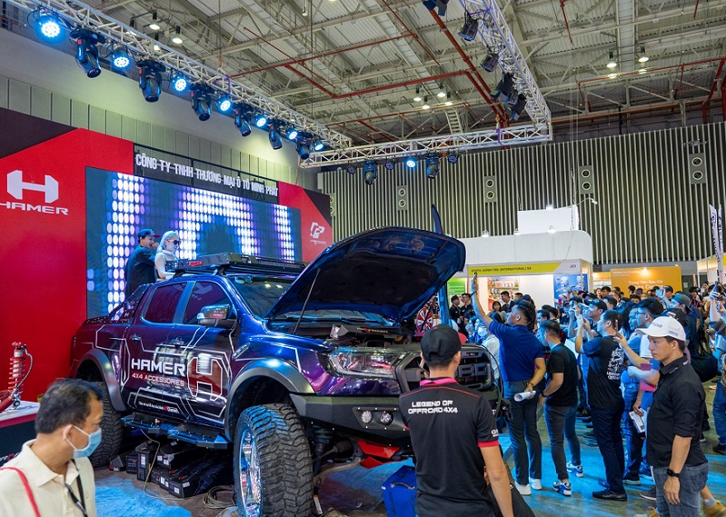 2027年法兰克福越南胡志明汽车配件展览会Automechanika Ho Chi Minh City参展商与海外采购商展台洽谈现场