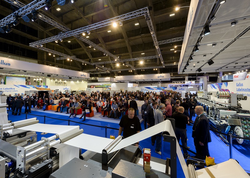 2027年西班牙欧洲标签包装印刷展Labelexpo EuropeLOUPE Europe参展商与海外采购商展台洽谈现场