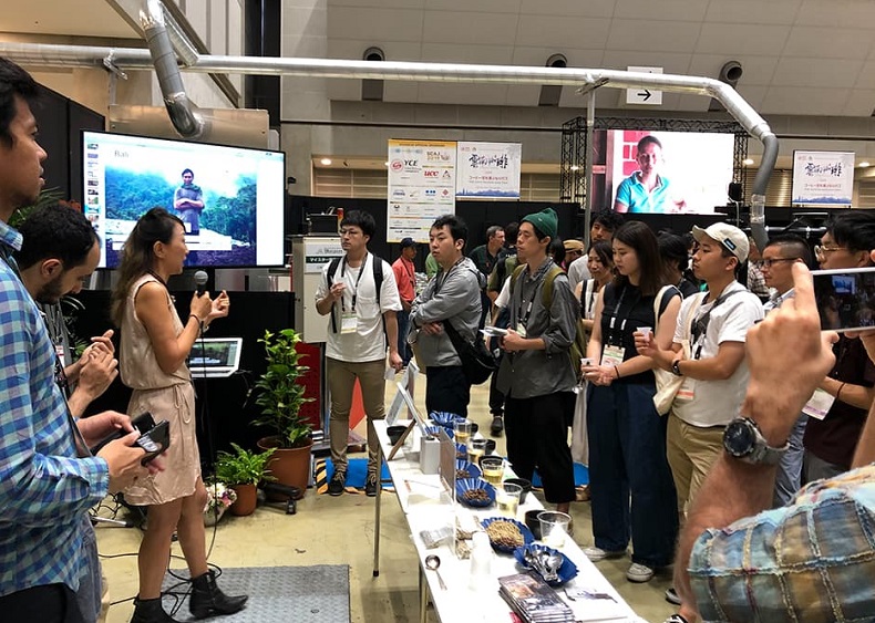 2026年日本东京咖啡及茶展览会SCAJ参展商与海外采购商展台洽谈现场
