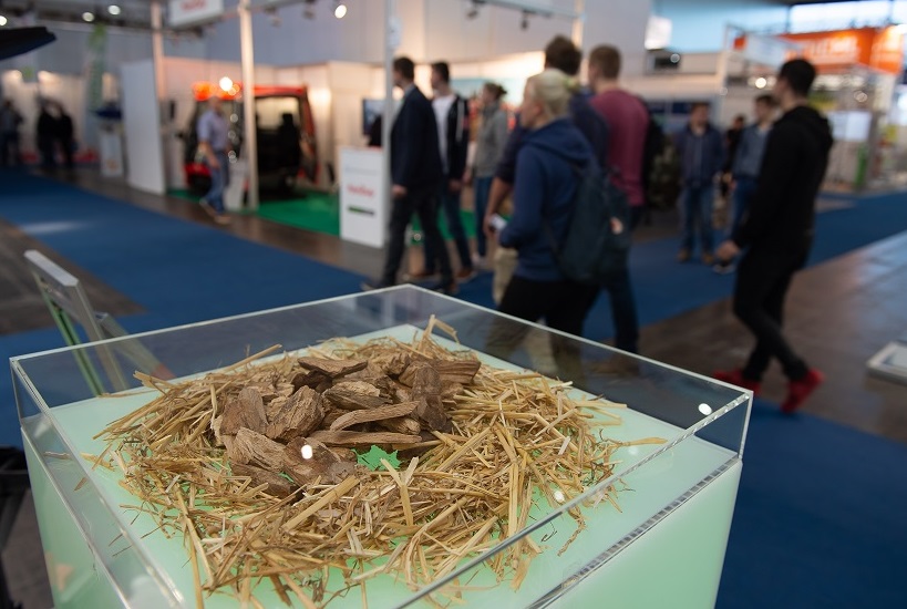 2026年德国汉诺威分布式能源展览会EnergyDecentral展会现场产品演示与行业交流活动