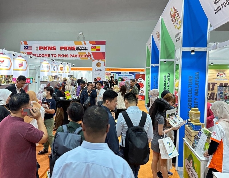 2027年马来西亚食品展FOOD&DRINKS MALAYSIA by SIAL展会现场产品演示与行业交流活动