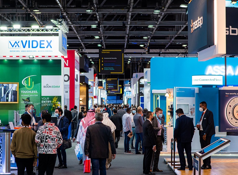 2027年中东迪拜户外家具、水疗spa、休闲用品展览会The Leisure Show Dubai展馆内部展台环境实拍