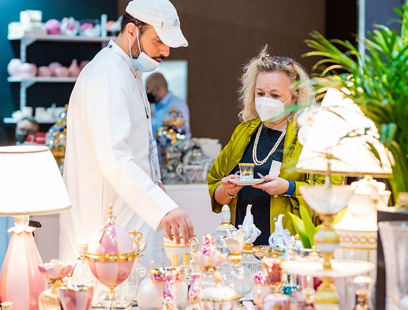 2027年沙特礼品及家居用品展览会Gifts&Homeware Expo Saudi Arabia展馆现场,专业观众参观实况