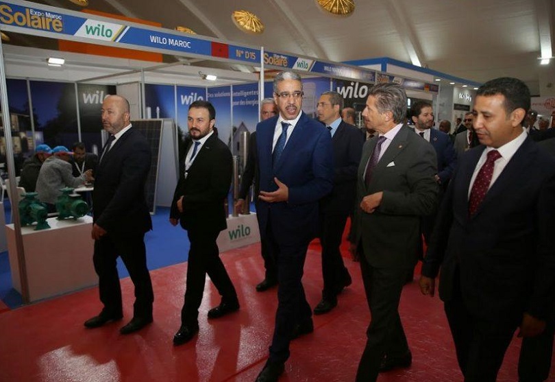 2027年摩洛哥太阳能展览会Solaire Expo Maroc参展商与海外采购商展台洽谈现场