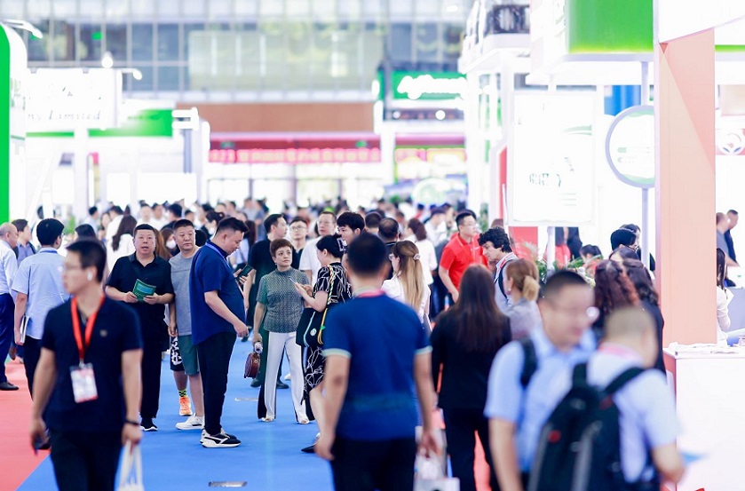 2027年上海亚洲国际集约化畜牧展览会VIVVIV Select China参展商与海外采购商展台洽谈现场
