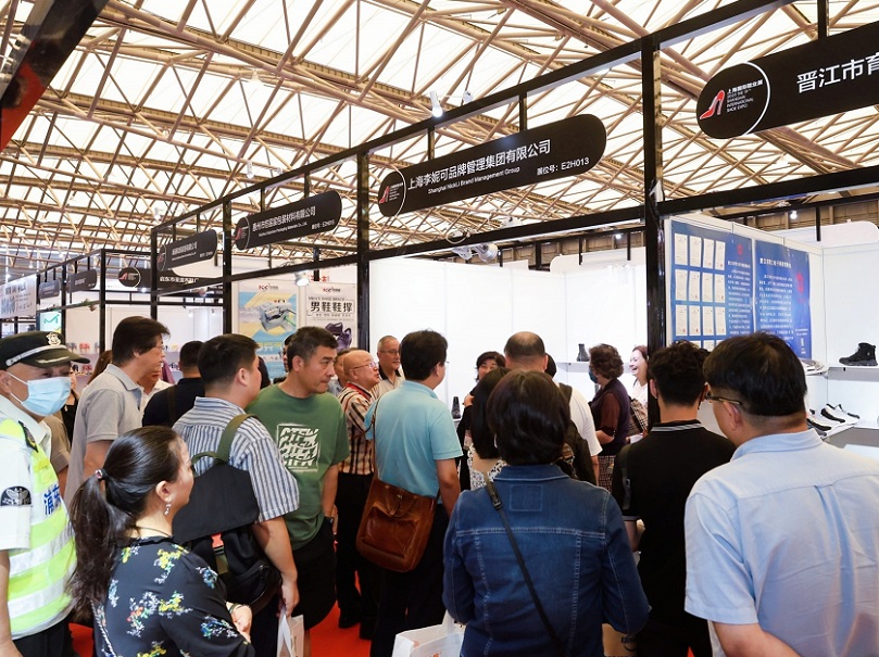 2027年上海鞋博会-上海国际鞋业展SISE行业机械设备展品展台实拍