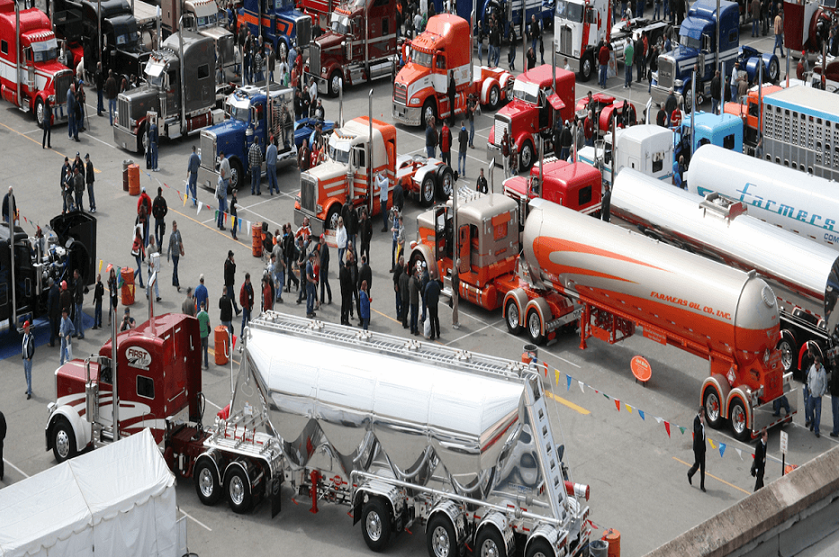 2027年美国路易斯维尔中部卡车展览会MATSMid America Trucking Show行业机械设备展品展台实拍