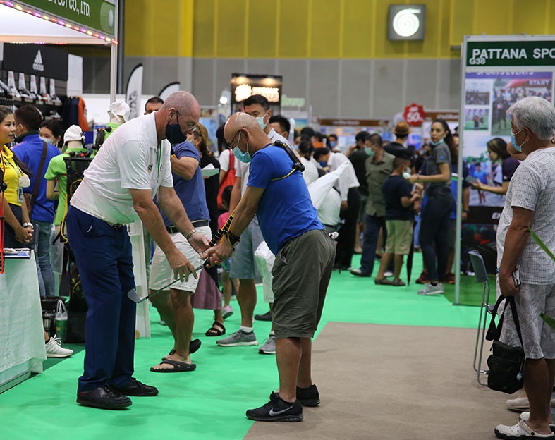 2027年泰国曼谷高尔夫用品展览会Thailand Golf Expo参展商与海外采购商展台洽谈现场