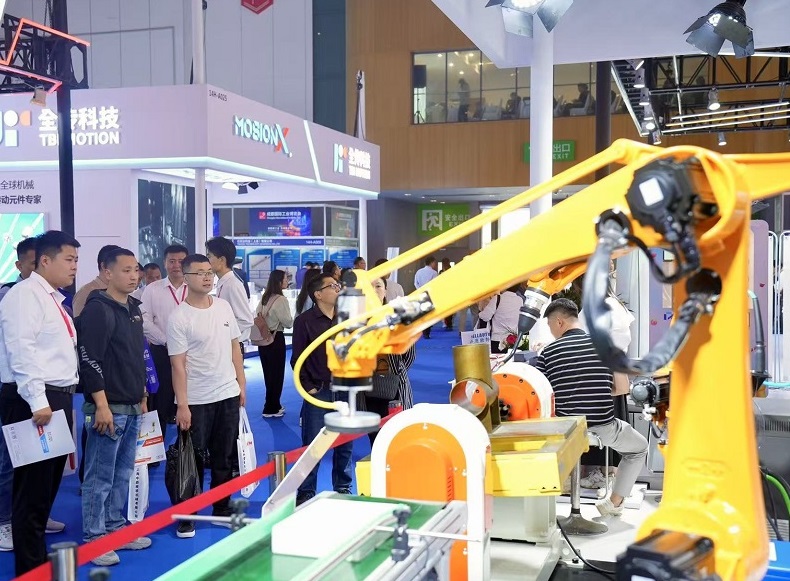 2027年成都国际工业博览会-成都工博会CDIIF行业机械设备展品展台实拍