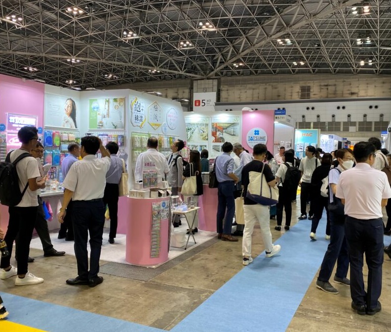 2027年日本京都礼品展Kyoto International Gift Show展馆现场,专业观众参观实况