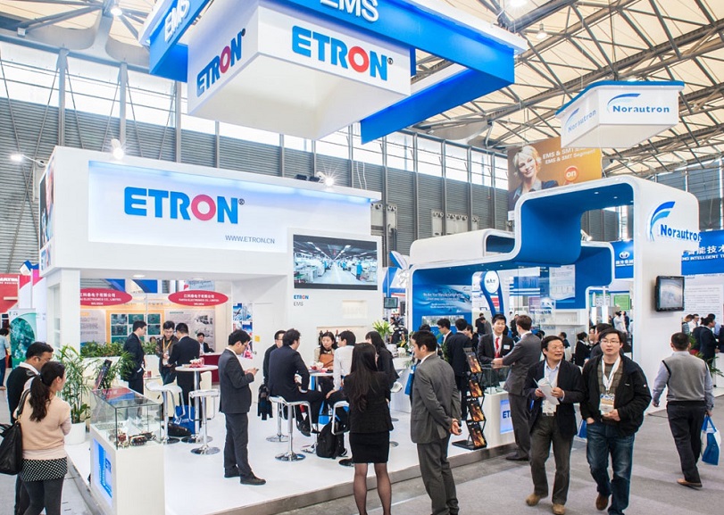2027年慕尼黑上海电子生产设备展览会Productronica China参展商与海外采购商展台洽谈现场