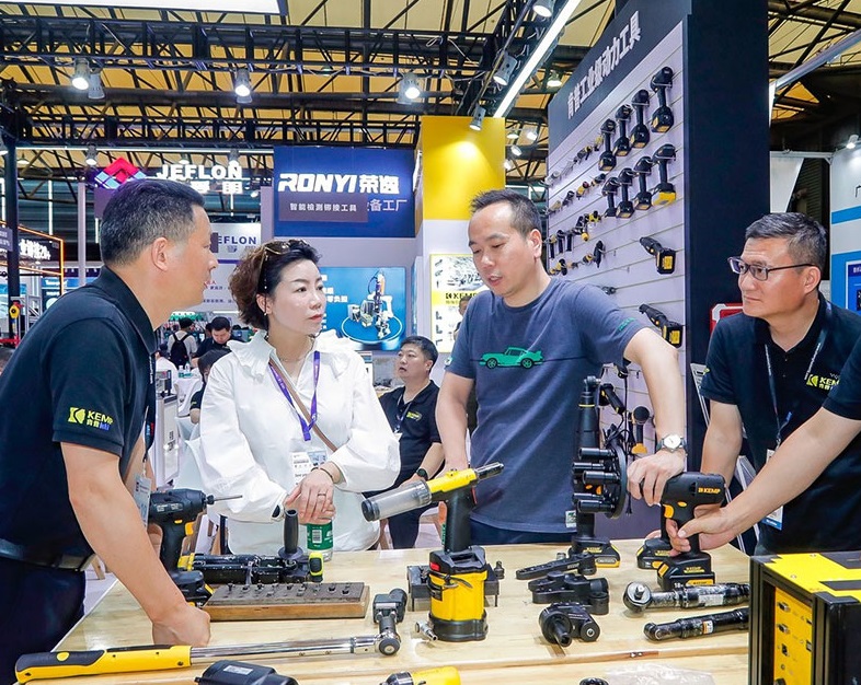 2027年上海国际工业装配及传输技术展览会AHTE展馆内部展台环境实拍