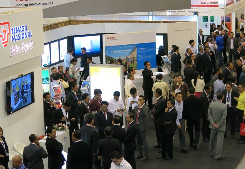 2027年马来西亚电力能源及水处理环保展International Energy Week行业机械设备展品展台实拍