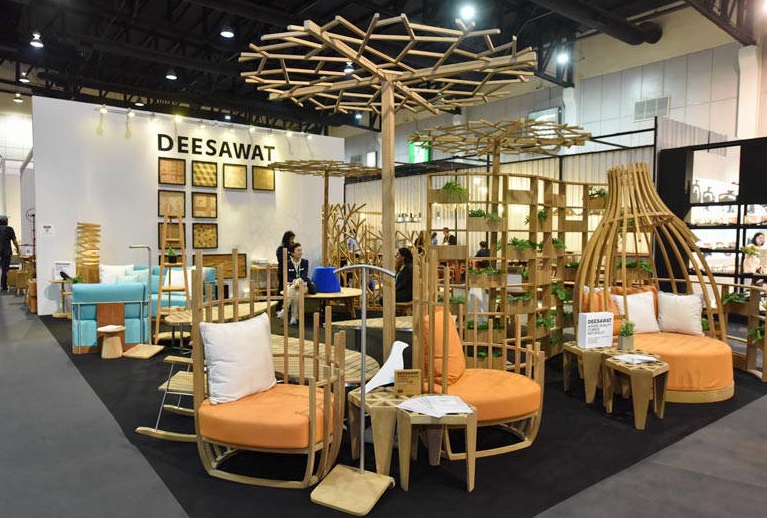 2025年泰国曼谷礼品展览会Thailand BIG&BIH参展商与海外采购商展台洽谈现场