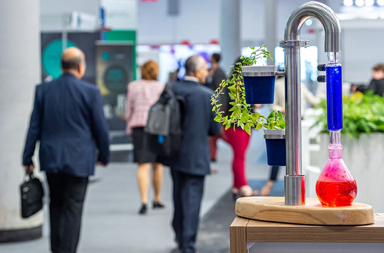 2027年美国精细化工展览会Chemspec USA展馆现场,专业观众参观实况