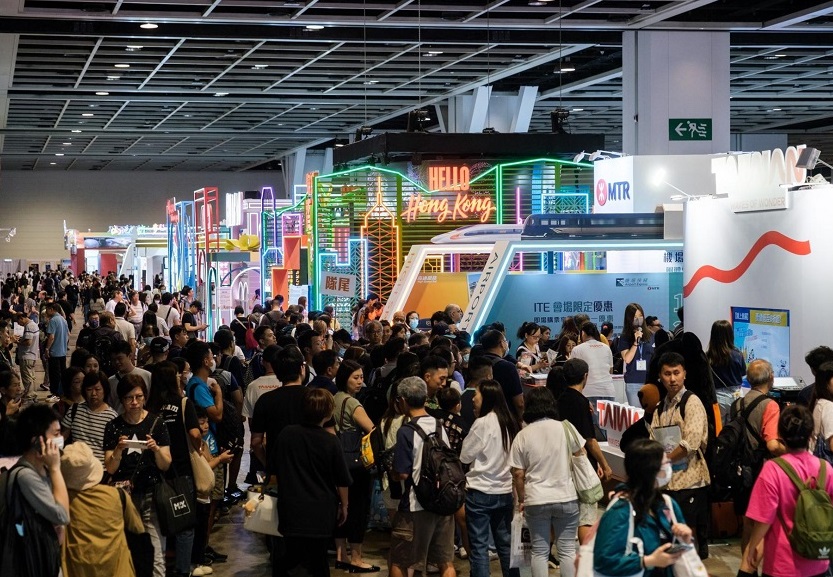 2027年香港国际旅游展览会ITE HONGKONG参展商与海外采购商展台洽谈现场