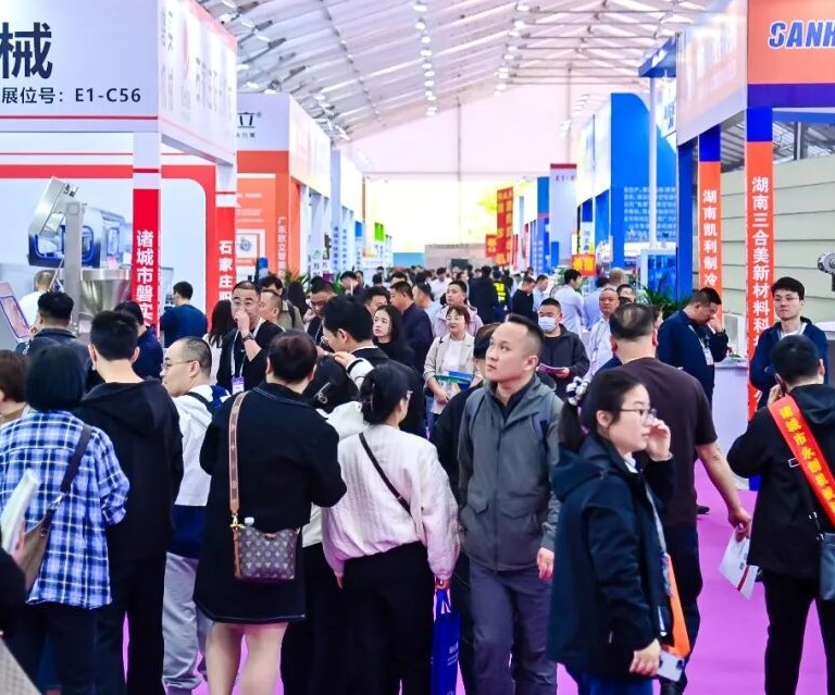 2027年良之隆武汉食材展CFTF展馆内部展台环境实拍